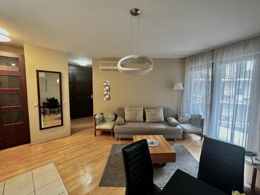 King Apartments - Housity