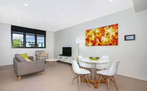 IQ Smart Apartments 704 Braddon ACT - Housity