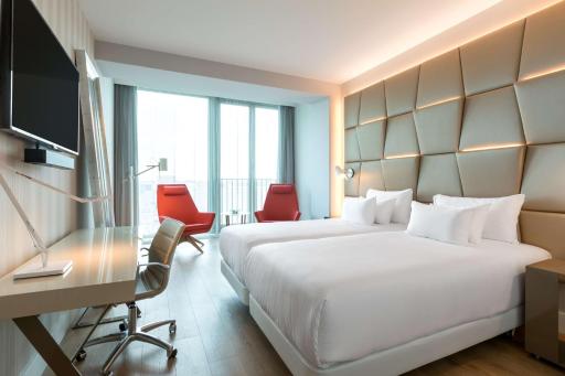 NH Collection Eindhoven Centre - Housity