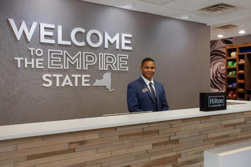 Hampton Inn & Suites Yonkers - Housity