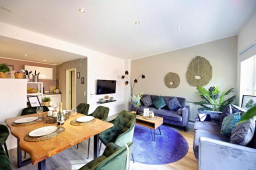 Peaceful City Garden Apartment - Hizvo