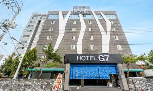 G7 Hotel - Housity