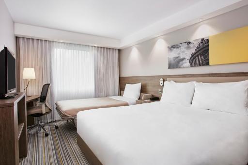 Hampton by Hilton Oxford - Housity