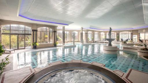 The Glenview Hotel & Leisure Club - Housity