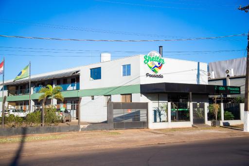 Shelter Hostel e Pousada - Housity