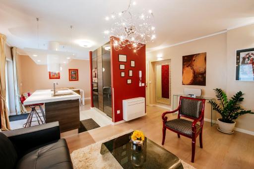 Suites One - Housity