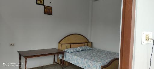Double Bedroom in Homestay - Housity
