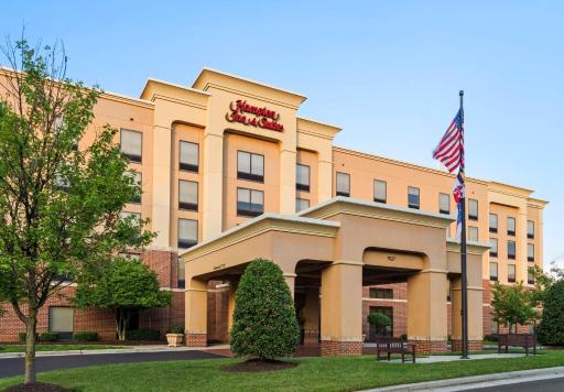 Hampton Inn & Suites Arundel Mills/Baltimore - Housity