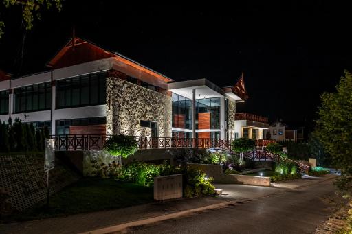 Aura Medical SPA Nałęczów - Housity