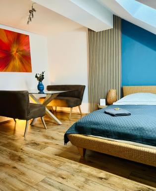 AyCatcherHomes - Sirius I Old Town I 2BR I 4 Guests - Housity