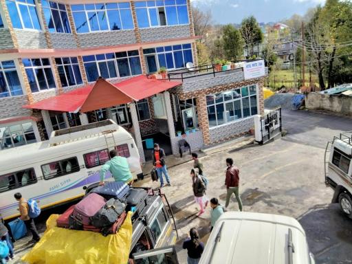 Hotel White Tara - Housity