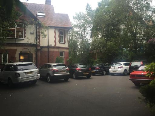 Oakfield Lodge Guest House Stockport - Housity