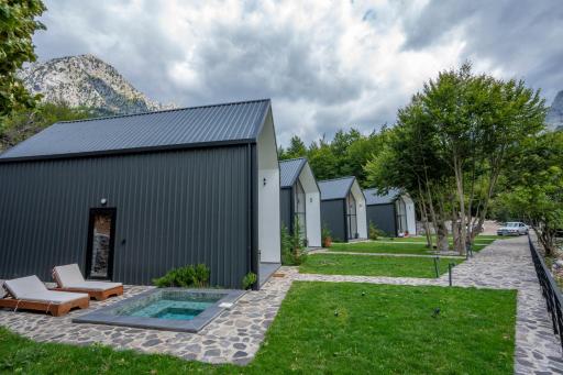 North Alpine Villas - Housity