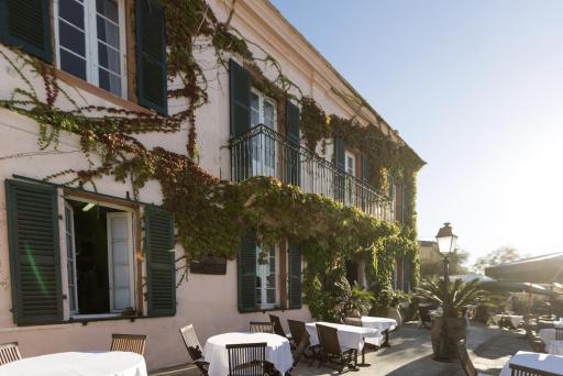 Hotel-Restaurant Le Vieux Moulin - Housity