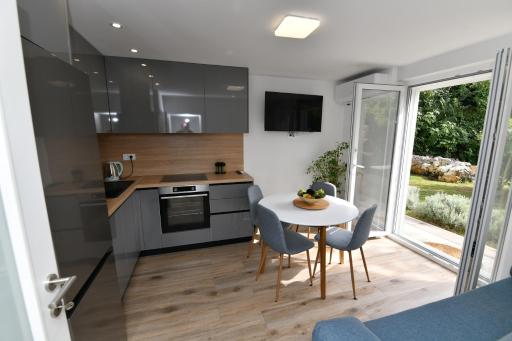 Apartment Ksenija 2 rooms, 55m2 brand-new, Floor heating, Air conditioning - Housity