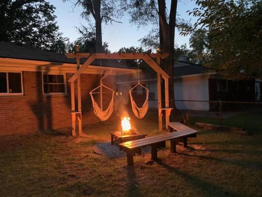 Charming and Stylish Gem - Housity