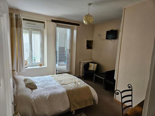 John's B&B - Housity