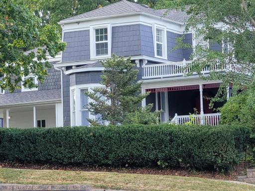 Stephens House-Beautiful Victorian vacation home - Housity