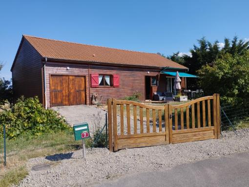 Chalet Les Adrets du Sancy - Housity