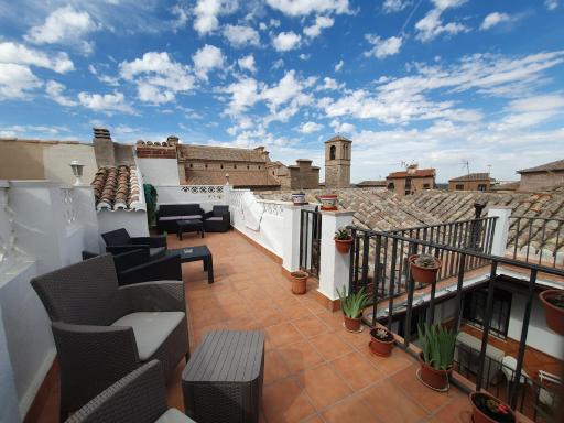 ToledoRooms Estrella con Azotea en el Casco - Housity