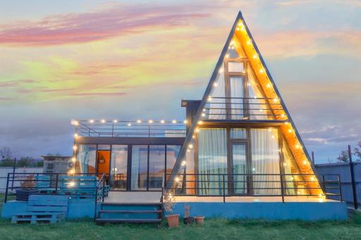 Alagi Cottage at Bazaleti lake - Housity