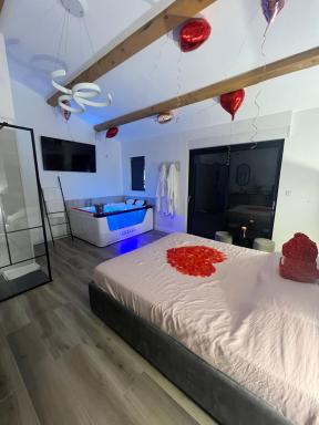 Magnifique loveroom - Housity