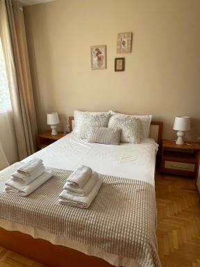 City Garden Apartment - Housity