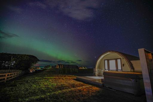 Berstane Lodges - Housity