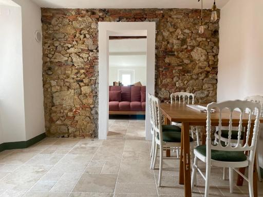 La Petite Fenêtre - Housity