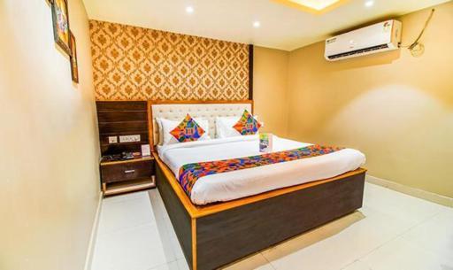 FabHotel SVR - Housity
