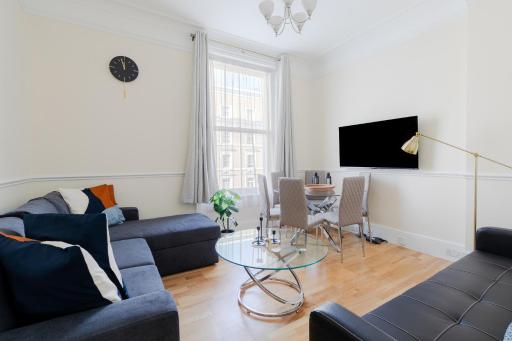 Natural History Museum Apartments - Housity