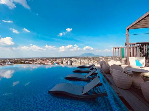 Luxury Abode in Walk Street - Housity