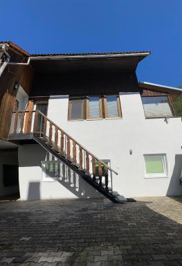 Gemütliche Ferienwohnung mit Terrasse - Housity