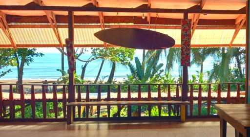 Tortuguero Adventures Beach House - Housity