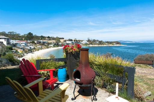 Beach Buoy Opossum Bay - Housity