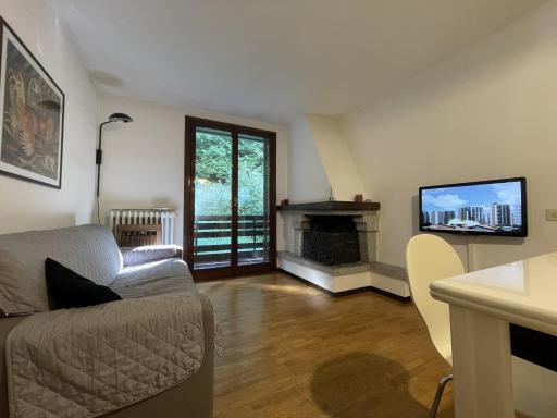 026 Bilocale con caminetto, Giustino - Housity