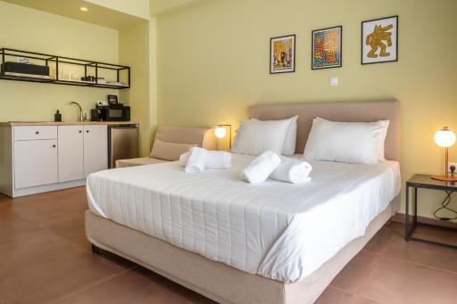 ATHENS STORIES - Housity
