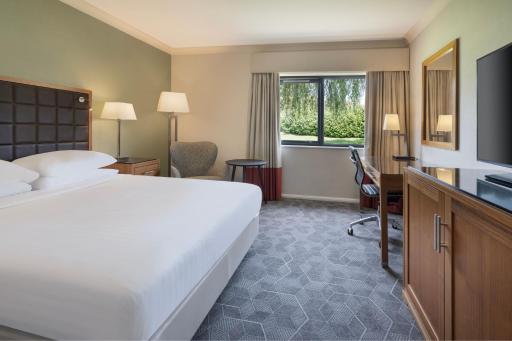 Delta Hotels by Marriott Peterborough - Housity
