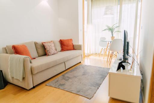 Oporto Yellow Apartments - Housity