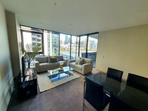Harbour Escape Apartments Docklands - Housity