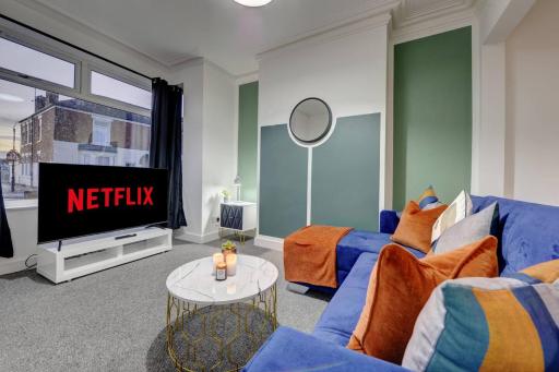 Stylish and Beautiful 3 Bed House in Central Hull - Housity