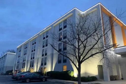 Wingate by Wyndham Baltimore BWI Airport - Housity