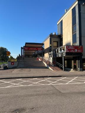 Hotel Tikkurila - Housity