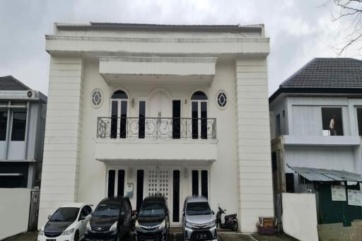 OYO 90953 36 Residence - Housity