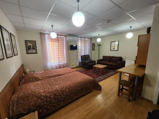 Solo studio - Housity