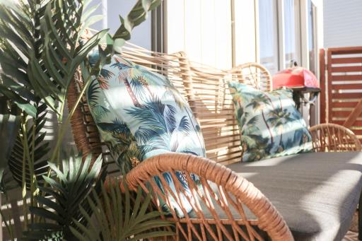 Seascape Retreat - Time to Slow Down - Suits Couples or Family with Kids with 2 sleeping spaces - Housity