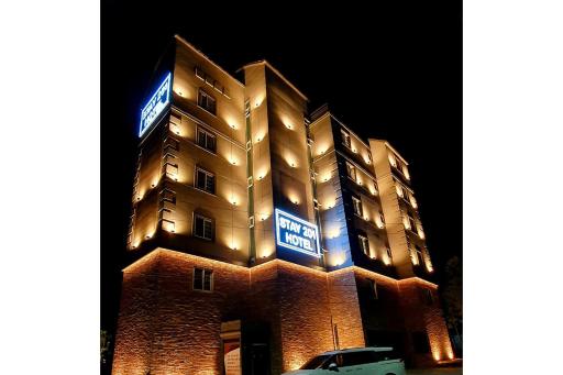 STAY201 - Hizvo