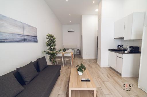 Santa Maria de la cabeza1 Apartments - Housity