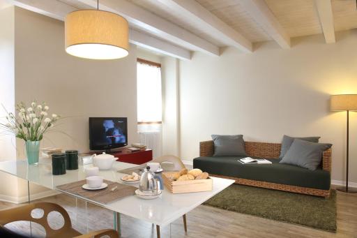 Corte San Luca Apartments - Housity