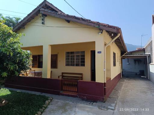 Casa no Centro de Ubatuba - Housity